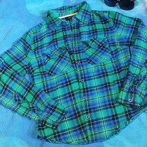 Juniors plaid button up, small